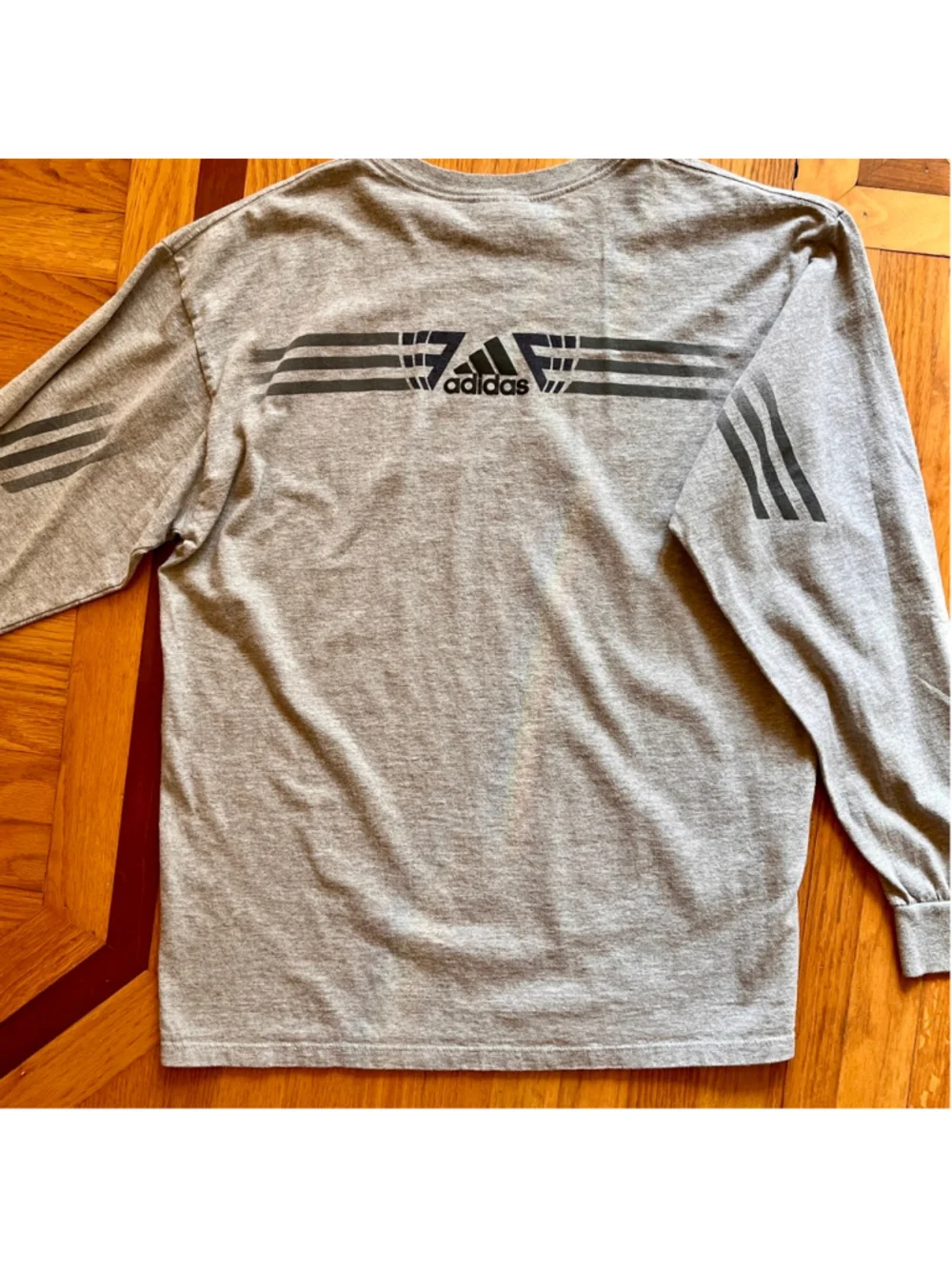 Adidas Gray Long Sleeve Graphic Tee Made in USA Single Stitch Large